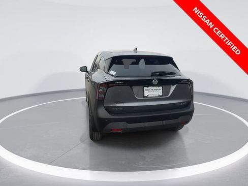 Used 2025 Nissan Kicks SV w/ Illumination Package AWD/4WD image 7