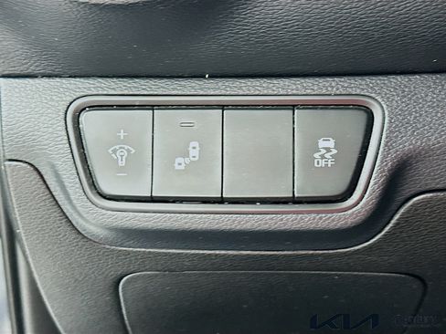 Certified 2023 Kia Forte GT-Line w/ GT-Line Technology Package FWD image 10