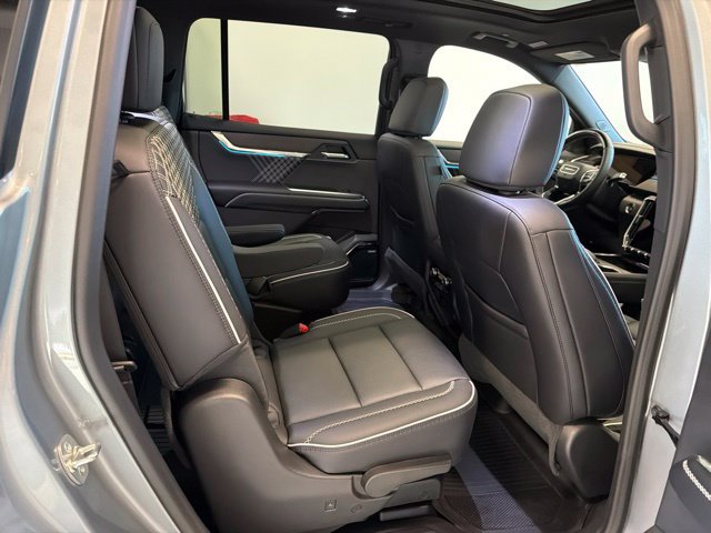 Used 2026 GMC Acadia Denali w/ Super Cruise Package AWD/4WD image 44