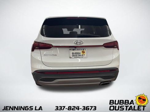 Used 2021 Hyundai Santa Fe SE FWD image 4
