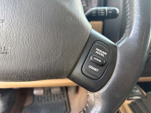 Used 1999 Jeep Wrangler Sahara image 22