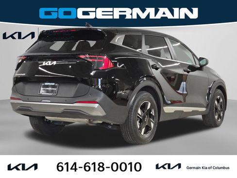 Certified 2026 Kia Sportage LX FWD image 8