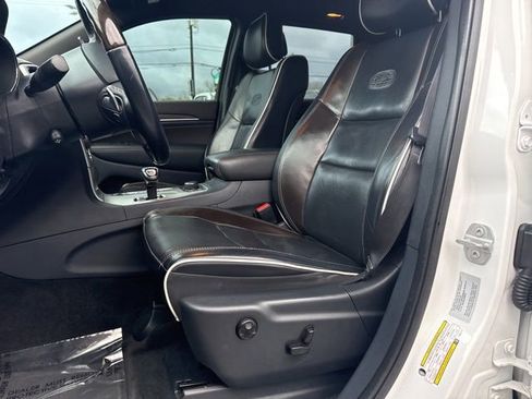 Used 2015 Jeep Grand Cherokee Overland w/ Advanced Technology Group image 21