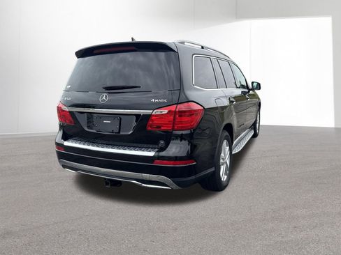 Used 2016 Mercedes-Benz GL 450 4MATIC image 4