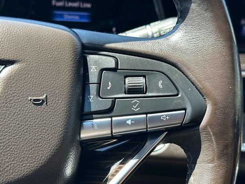Used 2021 Cadillac Escalade Premium Luxury w/ LPO, Illumination Package AWD/4WD image 24