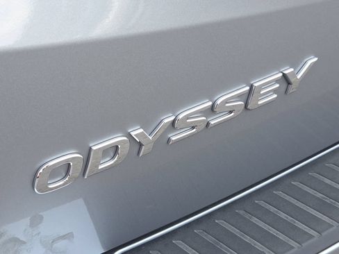 Certified 2026 Honda Odyssey Elite image 18