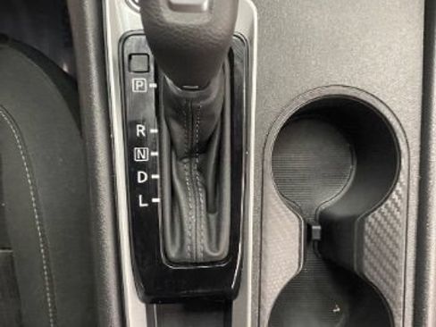 Used 2025 Nissan Altima 2.5 SV FWD image 10
