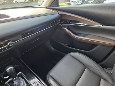Used 2021 MAZDA CX-30 AWD 2.5 S w/ Premium Package image 36