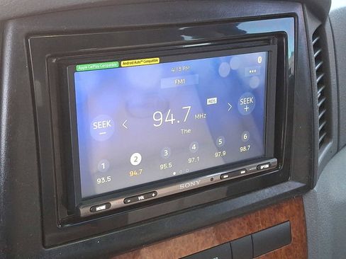 Used 2007 Jeep Grand Cherokee Overland image 16