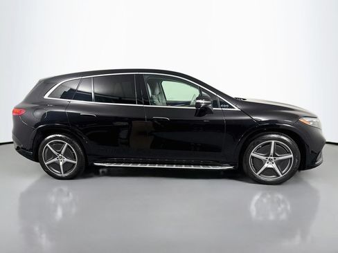 Used 2023 Mercedes-Benz EQS 580 4MATIC SUV image 4
