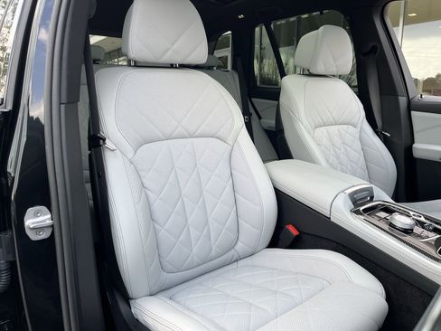 Certified 2024 BMW X5 M60i image 36