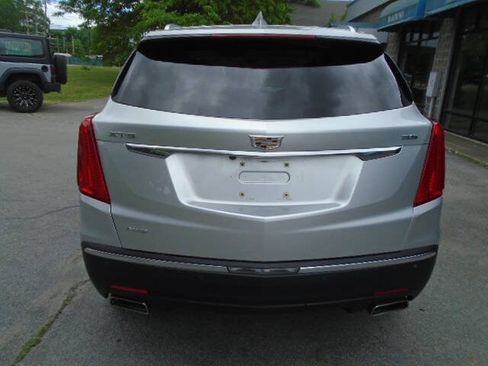 Used 2017 Cadillac XT5 Premium Luxury AWD/4WD image 5