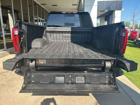 Used 2026 GMC Sierra 2500 Denali Ultimate AWD/4WD image 14