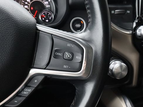 Used 2022 RAM 1500 Laramie AWD/4WD image 33