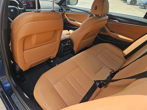 Used 2023 BMW 530i w/ Premium Package image 12