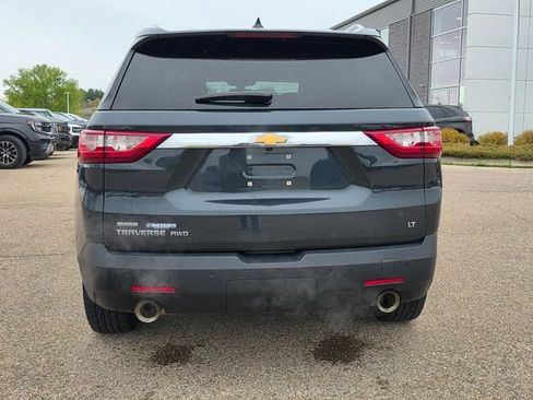 Used 2018 Chevrolet Traverse LT w/ LPO, Floor Liner Package AWD/4WD image 32