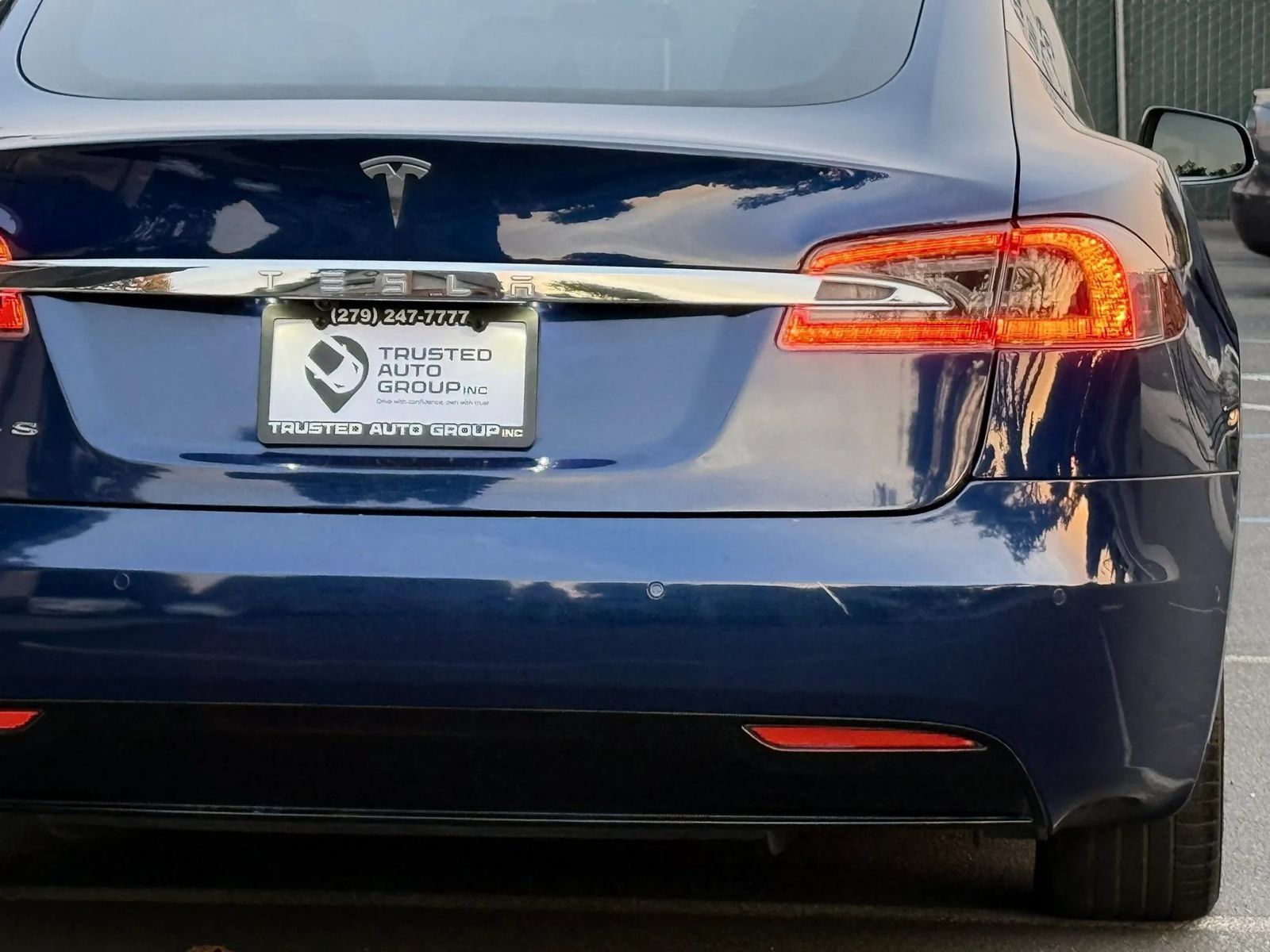 Used 2016 Tesla Model S 75D AWD/4WD image 8