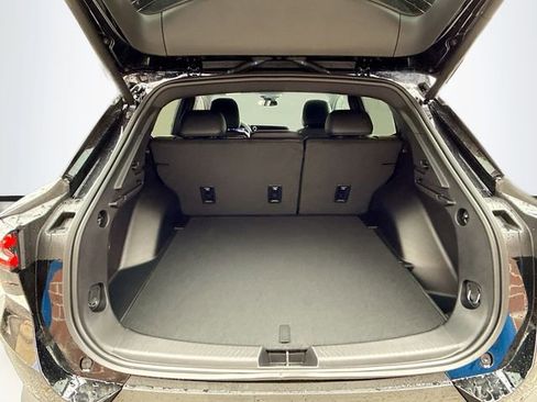 New 2026 Chevrolet Equinox EV LT image 26