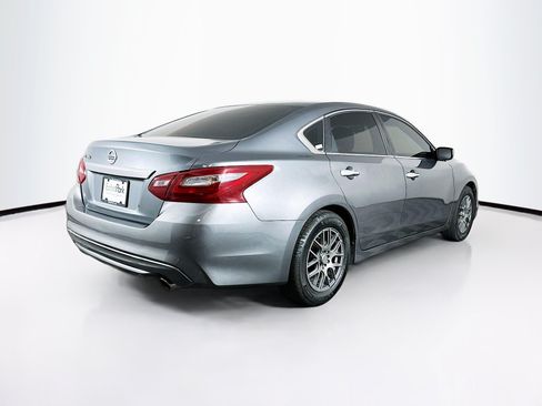 Used 2018 Nissan Altima 2.5 S w/ S Convenience Package FWD image 9