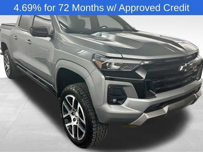 Used 2023 Chevrolet Colorado Z71 w/ Z71 Convenience Package 2