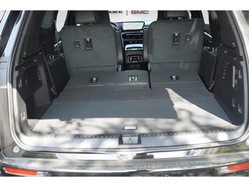 New 2026 Buick Enclave Sport Touring w/ Super Cruise Package image 29