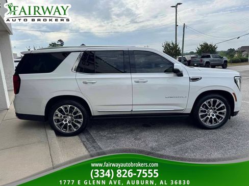 Used 2025 GMC Yukon Denali w/ Denali Reserve Package AWD/4WD image 5