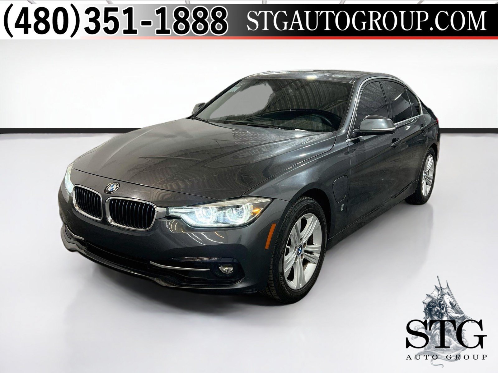 Used 2018 BMW 330e RWD image 1
