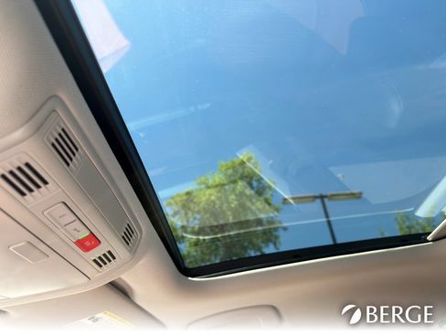 Used 2023 Volkswagen Jetta SEL FWD image 24