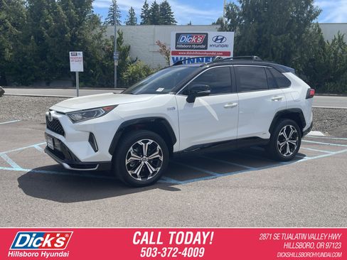 Used 2021 Toyota RAV4 XSE w/ Weather Package AWD/4WD image 1