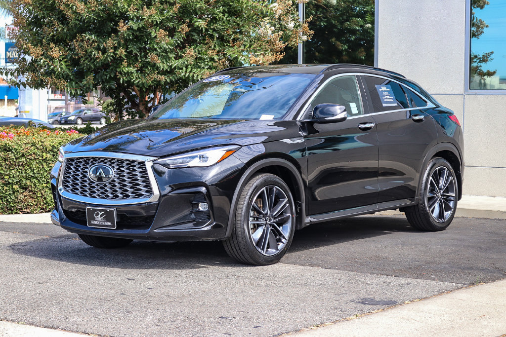 Certified 2023 INFINITI QX55 Luxe w/ Cargo Package AWD/4WD image 3