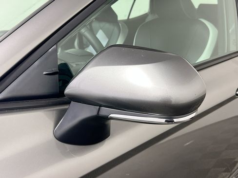 New 2026 Toyota Camry SE image 12