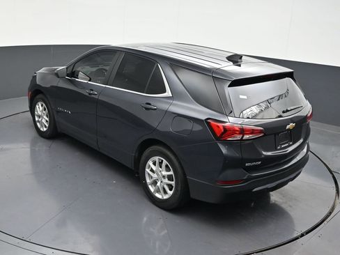 Used 2023 Chevrolet Equinox LT FWD image 17