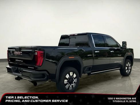 Used 2024 GMC Sierra 2500 Denali w/ Denali Reserve Package AWD/4WD image 8