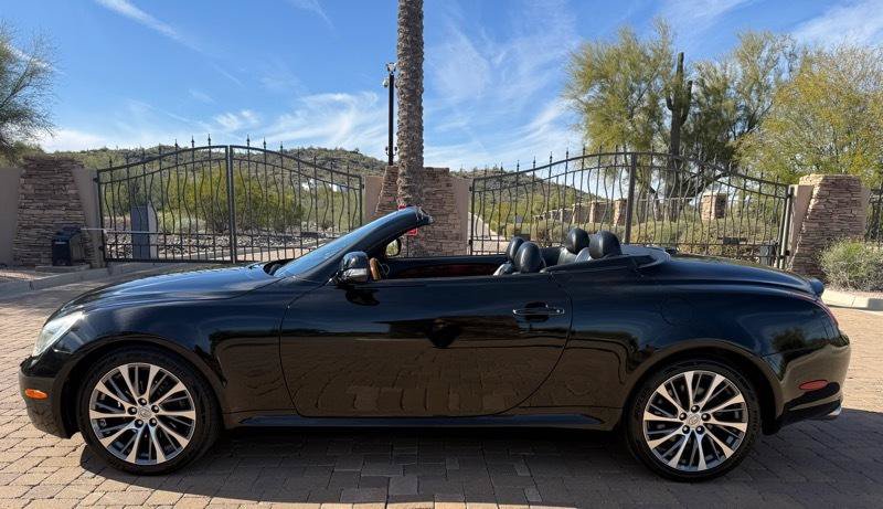 Used 2010 Lexus SC 430 Convertible RWD image 16