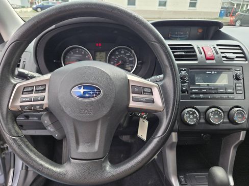 Used 2014 Subaru Forester 2.5i Premium w/ Popular Package #2 AWD/4WD image 16