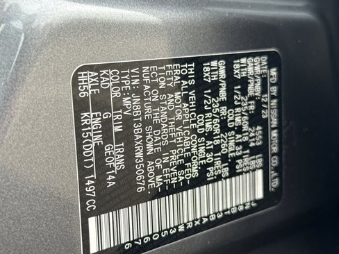 Used 2024 Nissan Rogue SV image 55