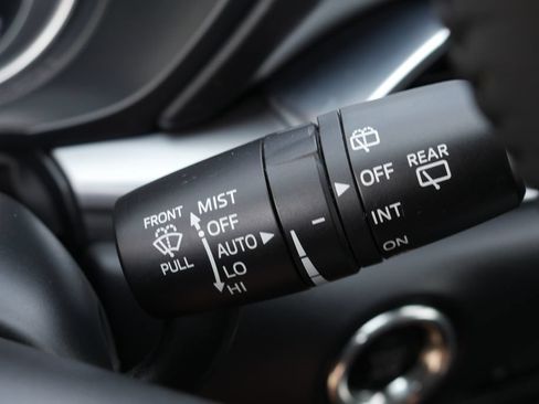 Used 2018 MAZDA CX-5 Touring AWD/4WD image 19