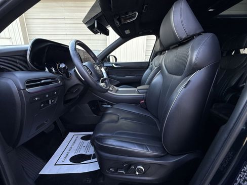 Used 2024 Hyundai Palisade Calligraphy image 13