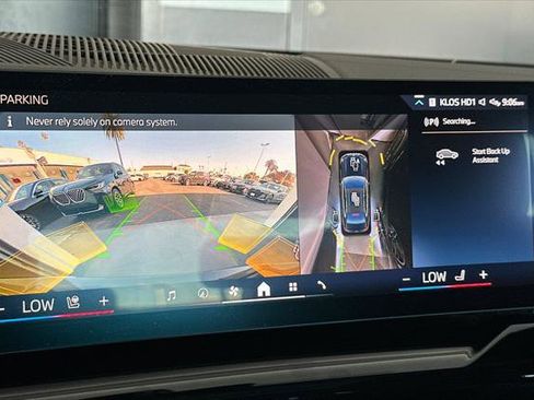 Used 2025 BMW 530i xDrive image 18