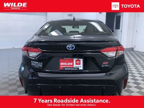 Certified 2025 Toyota Corolla SE image 5