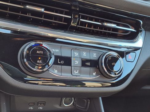 New 2026 Buick Envista Sport Touring w/ Convenience I Package image 5