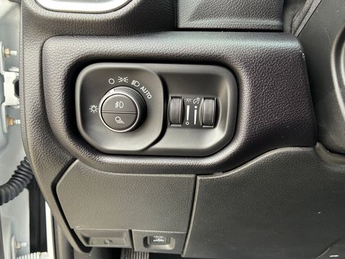 Used 2021 RAM 3500 Laramie image 25