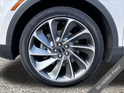 Used 2019 Lincoln Nautilus Reserve w/ Ultimate Package AWD/4WD image 9