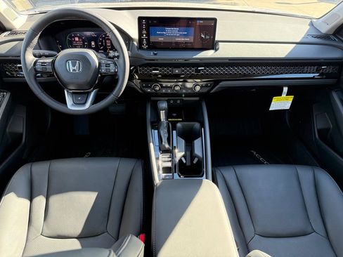 Certified 2025 Honda Accord Touring image 14