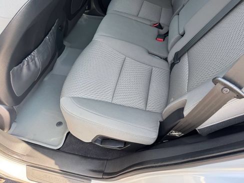 Used 2017 Hyundai Santa Fe Sport AWD/4WD image 9