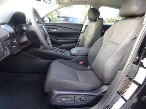 Certified 2024 Honda Accord EX image 7