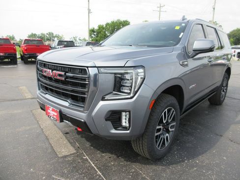 Certified 2022 GMC Yukon AT4 AWD/4WD image 12
