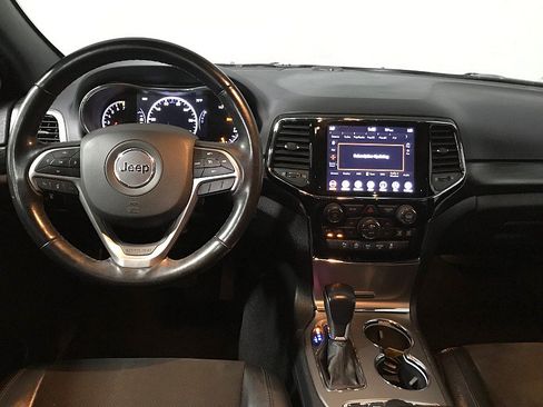 Used 2020 Jeep Grand Cherokee Laredo w/ Quick Order Package 2BN North AWD/4WD image 21