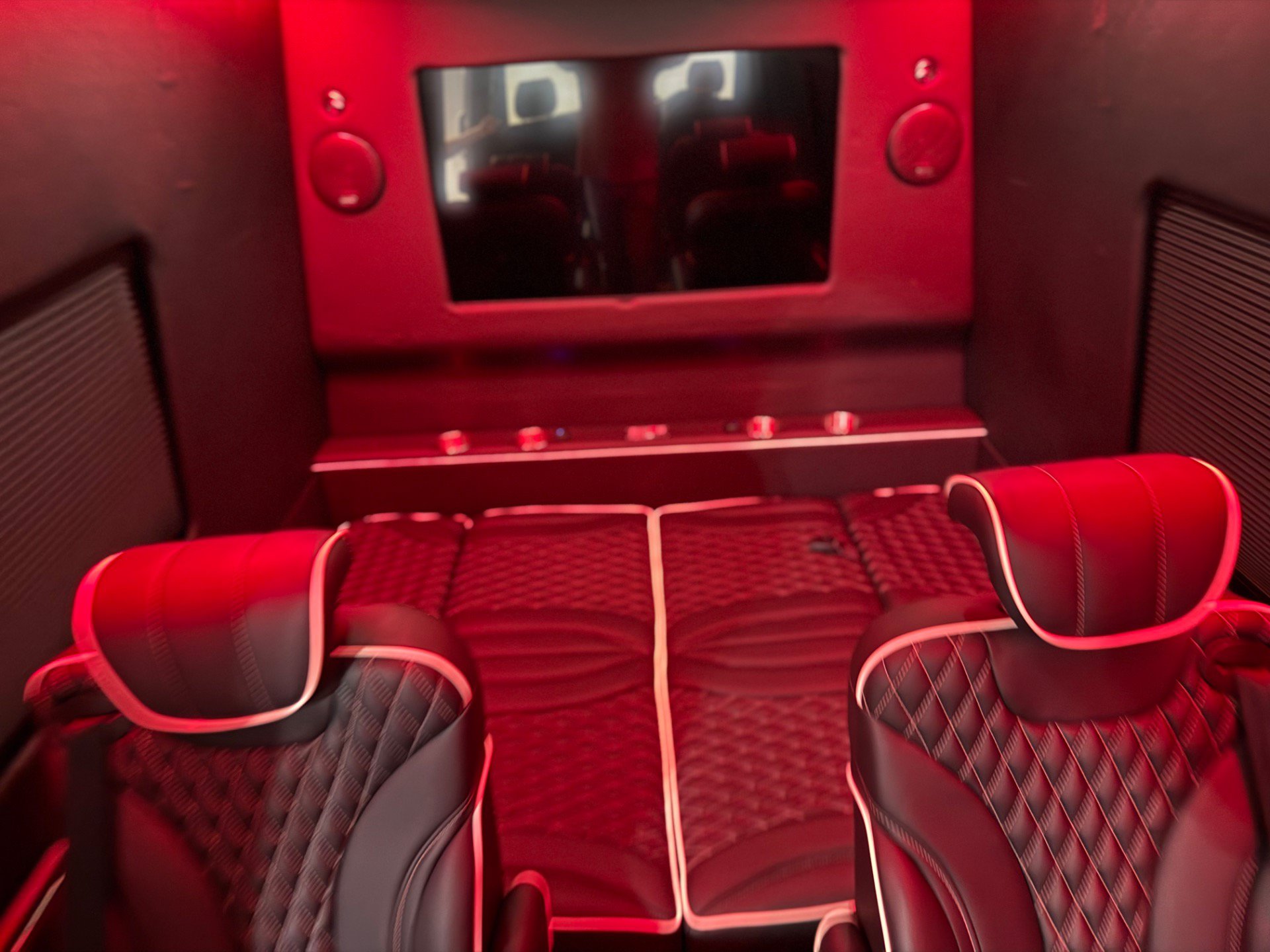 Used 2024 Mercedes-Benz Sprinter 2500 image 51