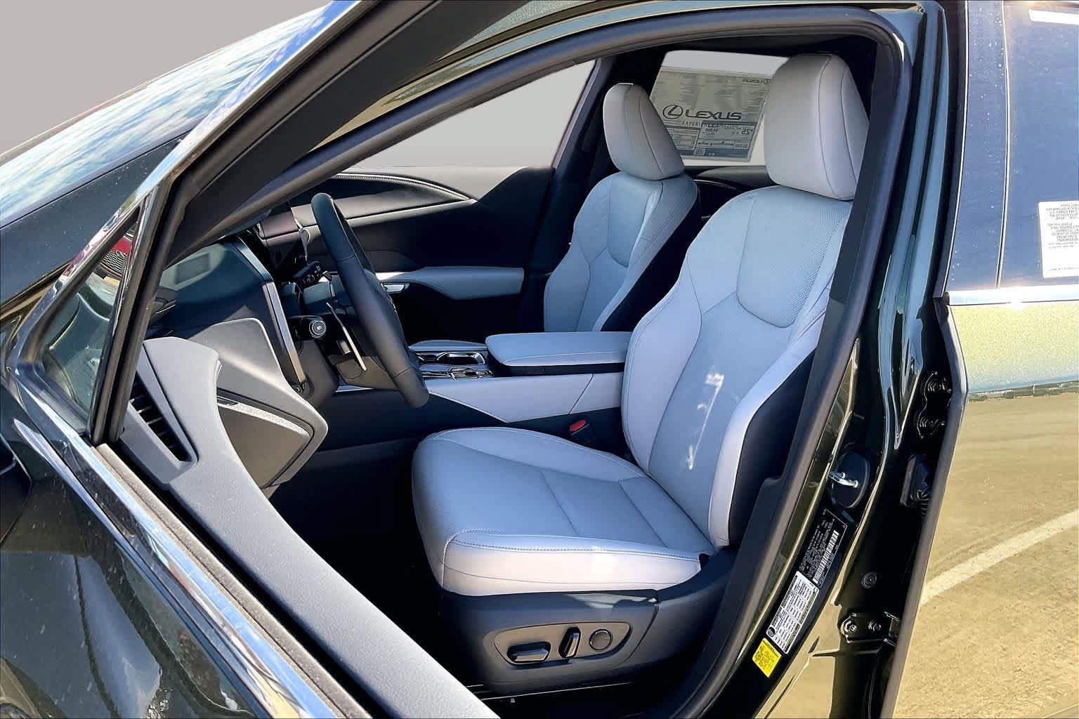 New 2026 Lexus RX 350 Premium FWD image 17